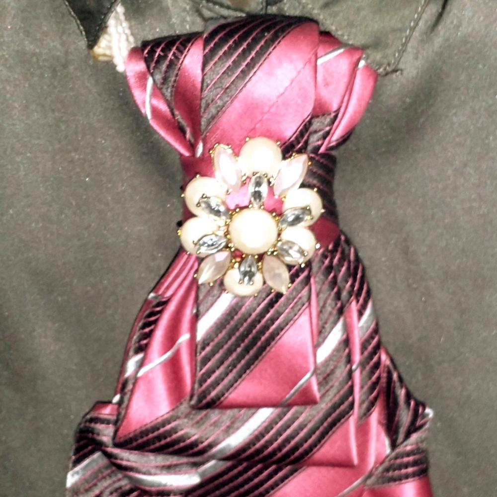 Redneck Princess Elegant Pink and Gray Brooch-Embellished Necktie Necklace.Adj.